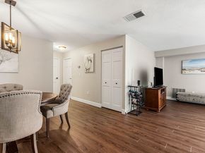 12 Mount Vernon St 44, Melrose MA 02176