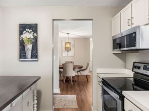 12 Mount Vernon St 44, Melrose MA 02176