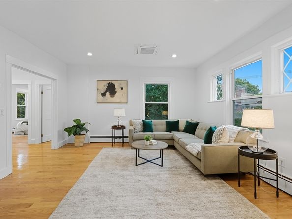 2 Bartlett Avenue 1, Belmont MA 02478