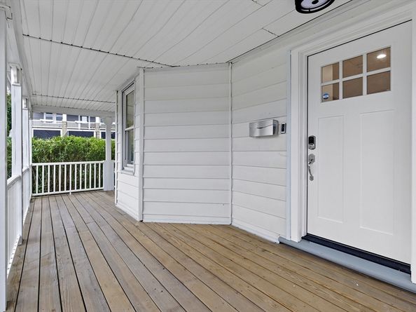 2 Bartlett Avenue 1, Belmont MA 02478