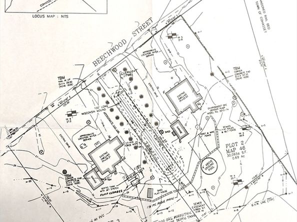 40 Beechwood St, Cohasset MA 02025