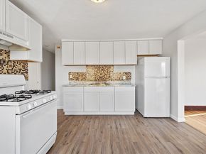 5 Mcfarland Ct, Worcester MA 01604