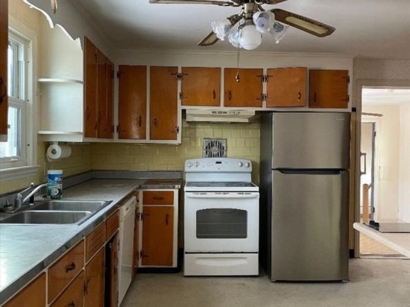 66 Eunice Ave, Worcester MA 01606