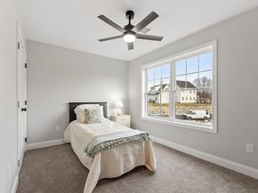 711 Massachusetts Avenue 2, Lunenburg MA 01462