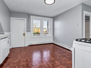 88 Congress St 3, Salem MA 01970