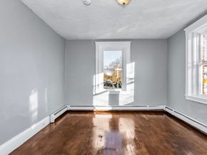 88 Congress St 3, Salem MA 01970