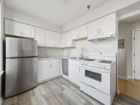 1480 Commonwealth Ave 10, Boston MA 02135