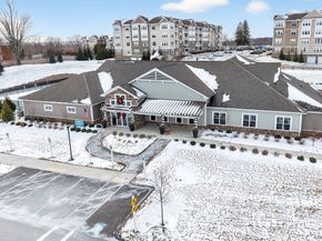 4206 Peters Farm Way 206, Westborough MA 01581