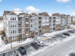 4206 Peters Farm Way 206, Westborough MA 01581