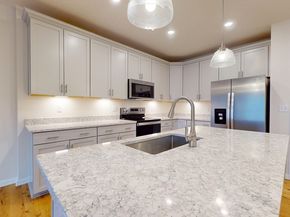 250 Martin's Landing 402, North Reading MA 01864