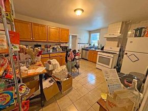 68 Gore St, Cambridge MA 02141