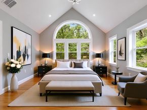 16 Old Cambridge Tpk, Lincoln MA 01773