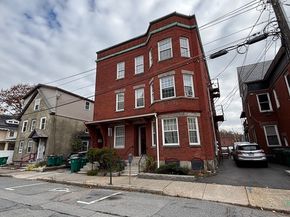 18-22 Hartwell St, Fitchburg MA 01420