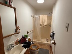 18-22 Hartwell St, Fitchburg MA 01420