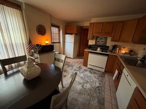 18-22 Hartwell St, Fitchburg MA 01420