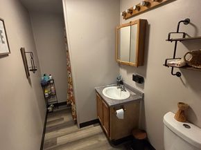 18-22 Hartwell St, Fitchburg MA 01420