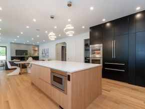 63 Drumlin Rd, Newton MA 02459