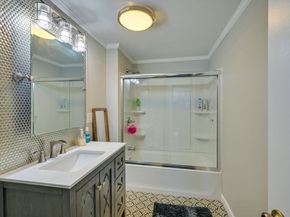 104 Kings Cove Beach Road, Weymouth MA 02191