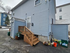 212-214 Dewey St, Worcester MA 01610