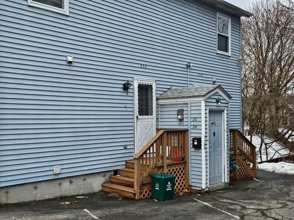 212-214 Dewey St, Worcester MA 01610