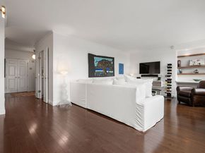 85 E India Row 19H, Boston MA 02110