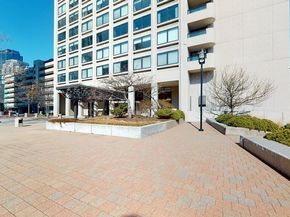 85 E India Row 19H, Boston MA 02110