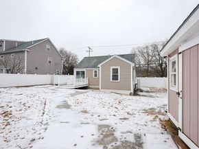 232 Pleasant St, Melrose MA 02176