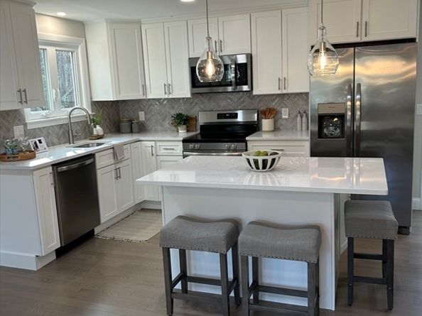 38 Rocky Knook Ln, Marion MA 02738