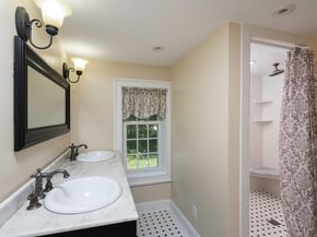 171 S Main St, Cohasset MA 02025