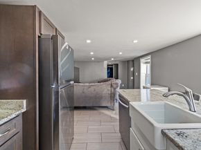 48 Wall St, Bridgewater MA 02324