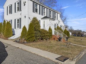 48 Wall St, Bridgewater MA 02324