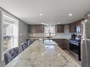 48 Wall St, Bridgewater MA 02324