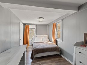 48 Wall St, Bridgewater MA 02324