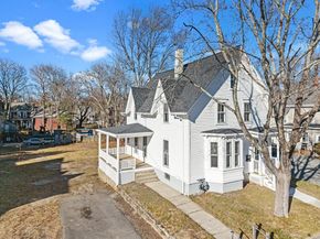 28 School Street, Middleboro MA 02346