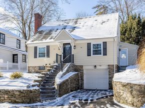 23 Tiverton Parkway, Worcester MA 01602