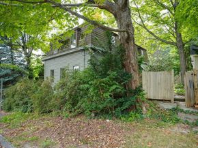 15 Crescent Street, Stow MA 01775