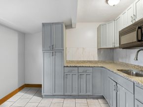 56 N Warren Ave, Brockton MA 02301