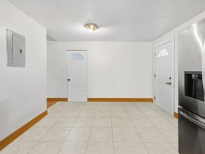 56 N Warren Ave, Brockton MA 02301