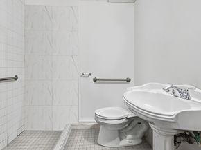 56 N Warren Ave, Brockton MA 02301