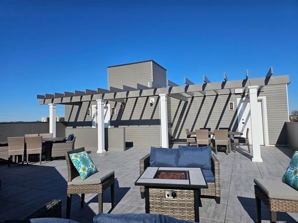 64 Alpine St 104, Boston MA 02119