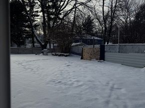 60 Howard St, Leominster MA 01453