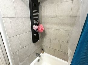 60 Howard St, Leominster MA 01453