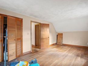 15 Crescent Rd, Woburn MA 01801