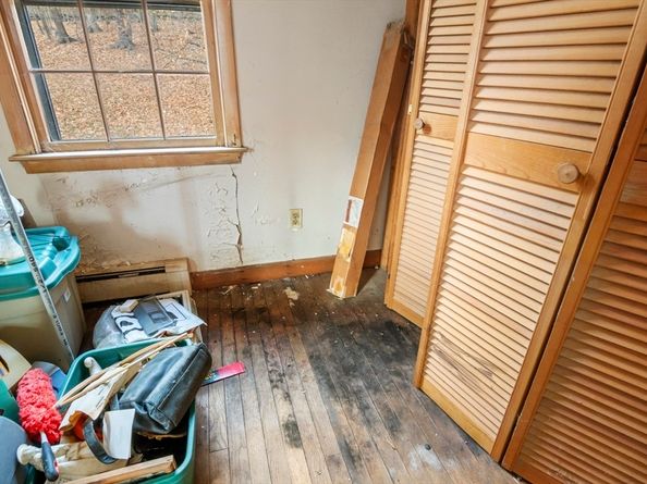 15 Crescent Rd, Woburn MA 01801