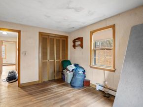 15 Crescent Rd, Woburn MA 01801