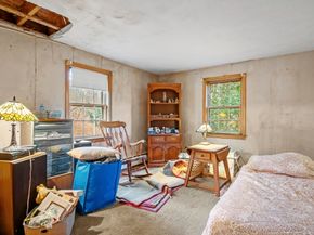 15 Crescent Rd, Woburn MA 01801