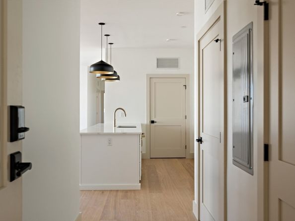 1025 Massachusetts Avenue 501, Arlington MA 02476