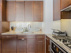 580 Washington 1105, Boston MA 02111