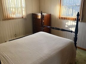 603 W Chestnut St, Brockton MA 02301