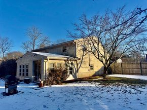 603 W Chestnut St, Brockton MA 02301